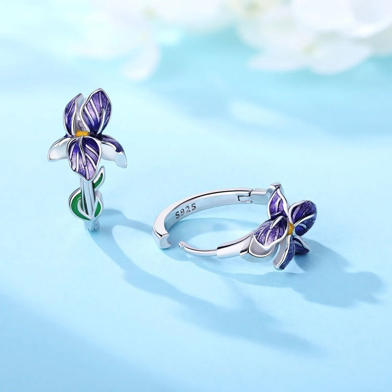 Thumbnail: Violet Blossom Earrings