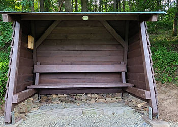 Hütte komplett fertig 20.7.2025.jpg