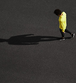 Runner y sombra