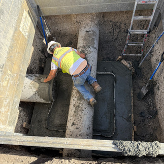 D&J Utility Services crew installing drainage pipes on Armstrong Avenue in Kingsville.