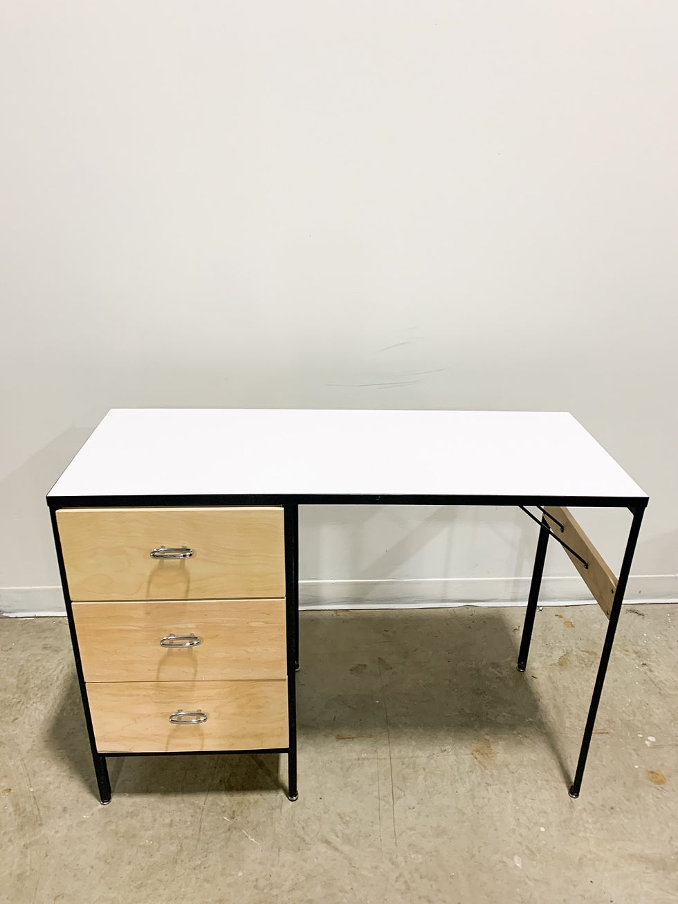 Thumbnail: George Nelson Steelframe Desk for Herman Miller 