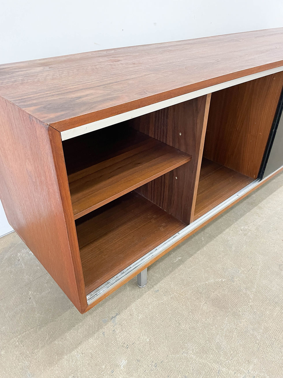 Thumbnail: George Nelson EOG Credenza