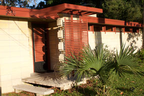 MCM FSBO: Selling Your MCM Home Without a Realtor