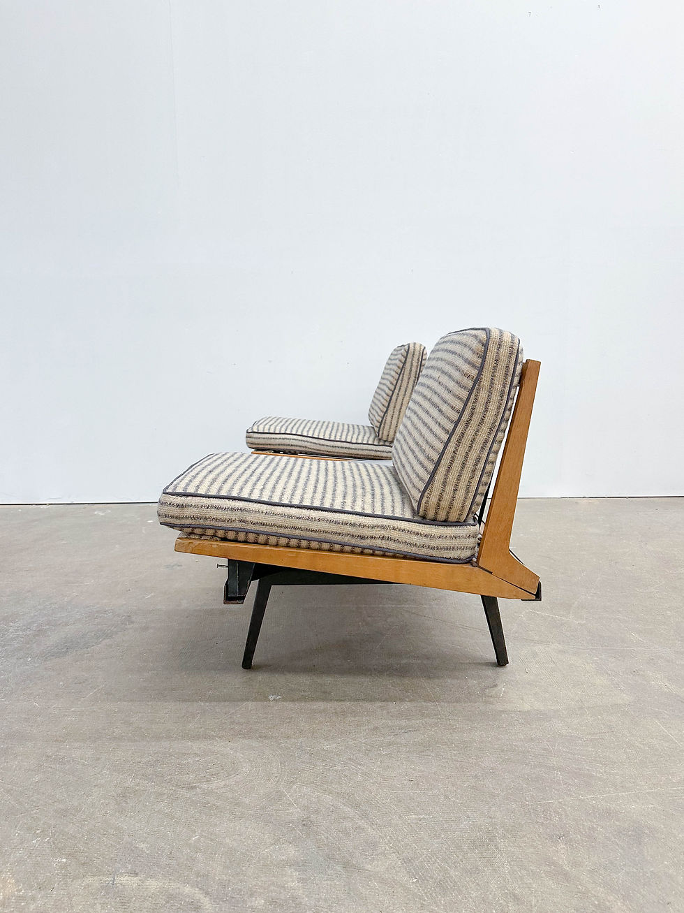 Thumbnail: Pair of George Nelson Modular Folding Sofas
