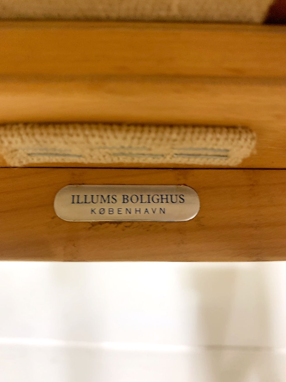 Thumbnail: Authentic Hans Wegner ‘China’ Chairs