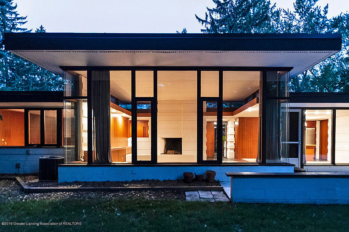 MidCentury Modern Real Estate For Sale, June 7th, 2019.