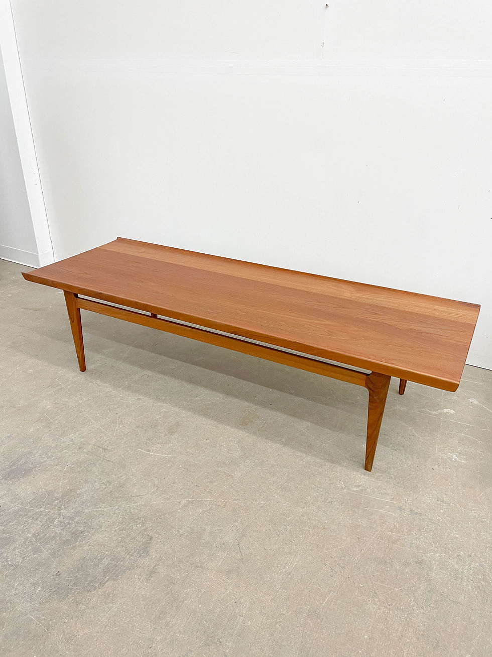 Thumbnail: Finn Juhl Japan coffee Table