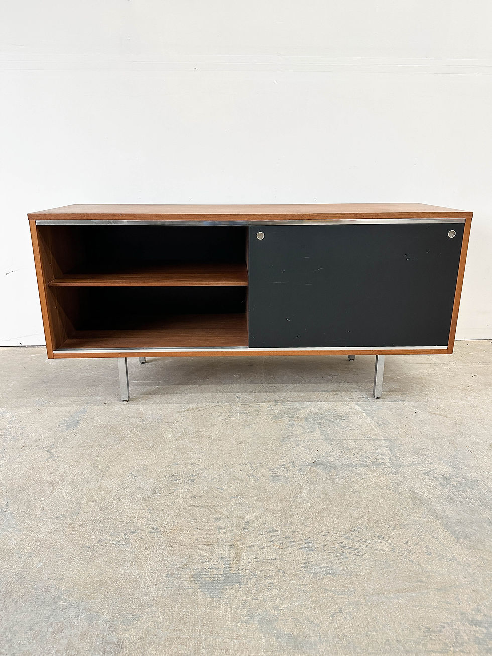 Thumbnail: George Nelson EOG Credenza