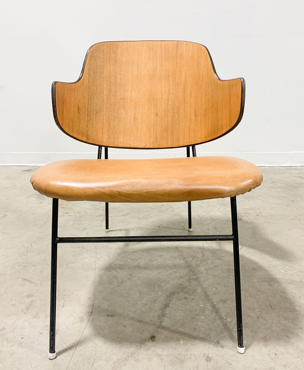 Thumbnail: Kofod Larsen Penguin Chair with Leather Seat