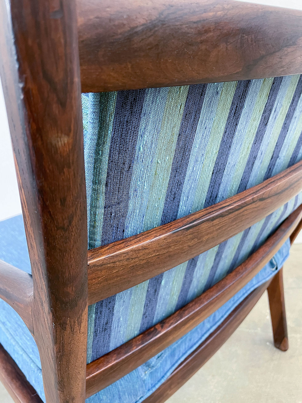 Thumbnail: Rosewood Mid Century Modern Lounge Chair