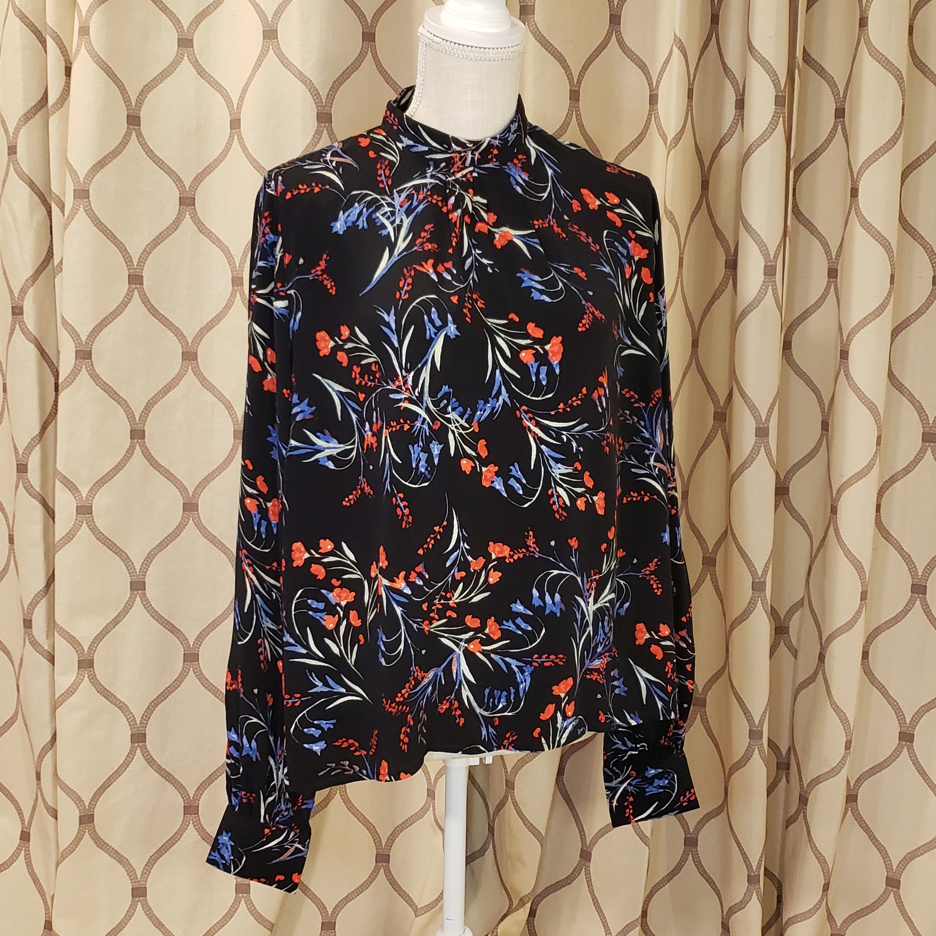 TopShop Black Floral Blouse High Button Neck Shirred Cuff Sleeves Size 6