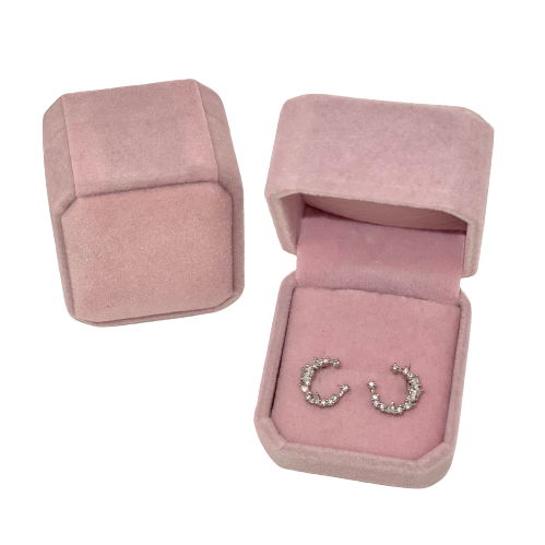 Luxury Corporate Gifts, Curated Gift Box, Gift Basket Ideas, Gifts Under $100 Toronto, Mother’s Day Gift Box, Spa Gift Basket