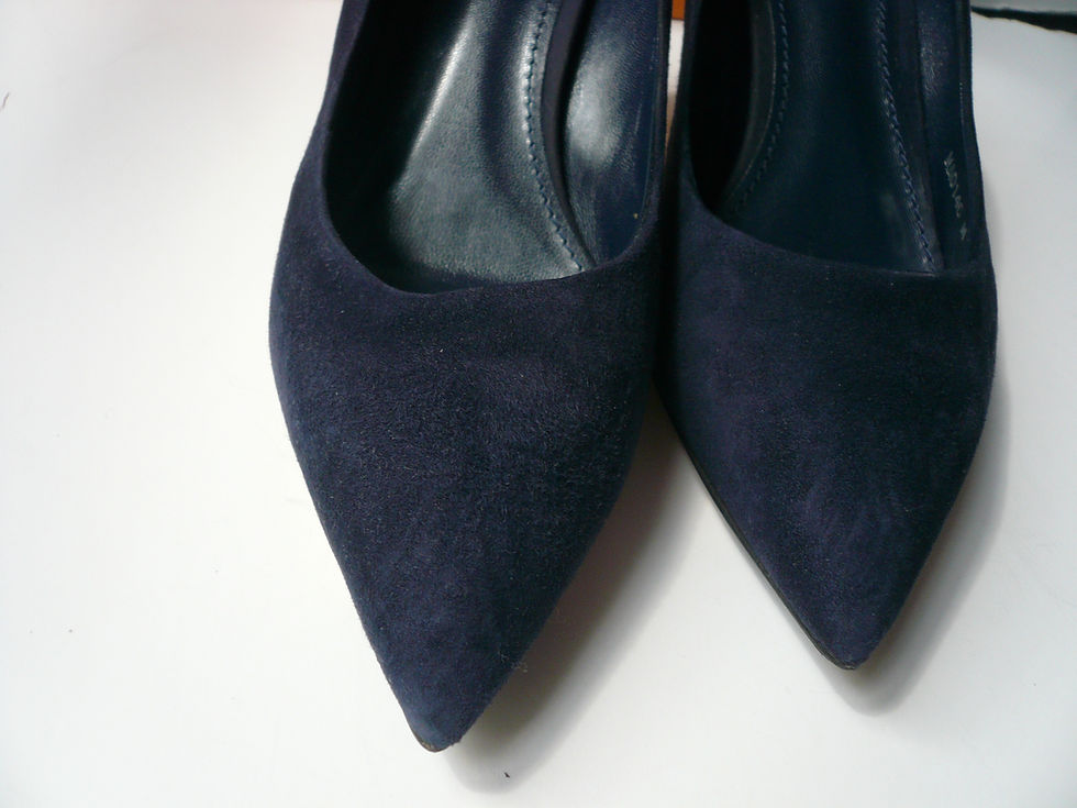 Miniature : LOUIS VUITTON Escarpins veau velours Marine T37,5 IT TBE