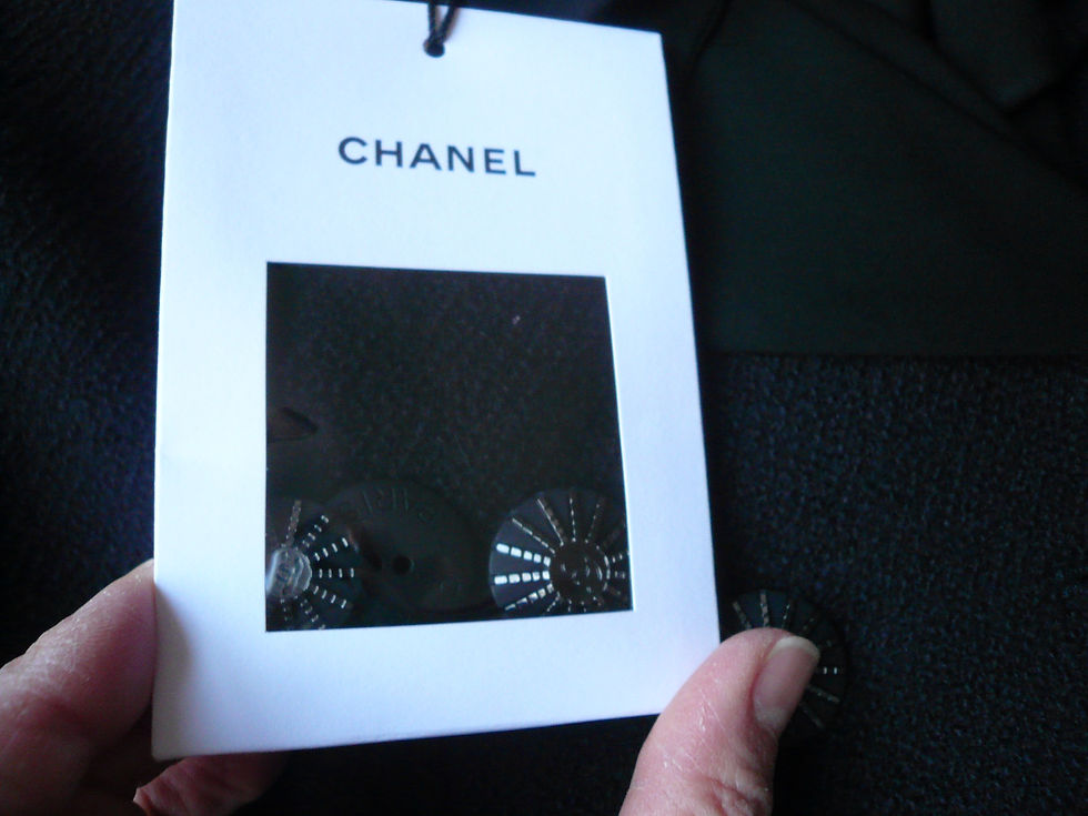 Miniature : CHANEL Veste tweed marine neuve T44 avec étiquette