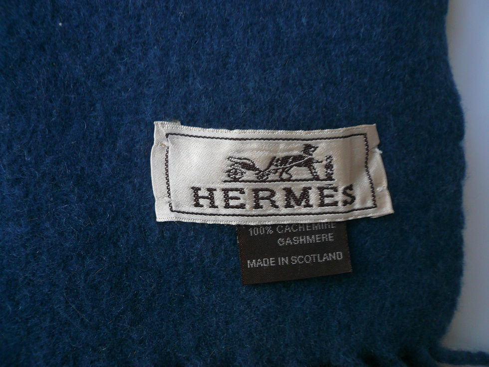 Miniature : HERMES Echarpe cachemire bleu roi foncé TBE