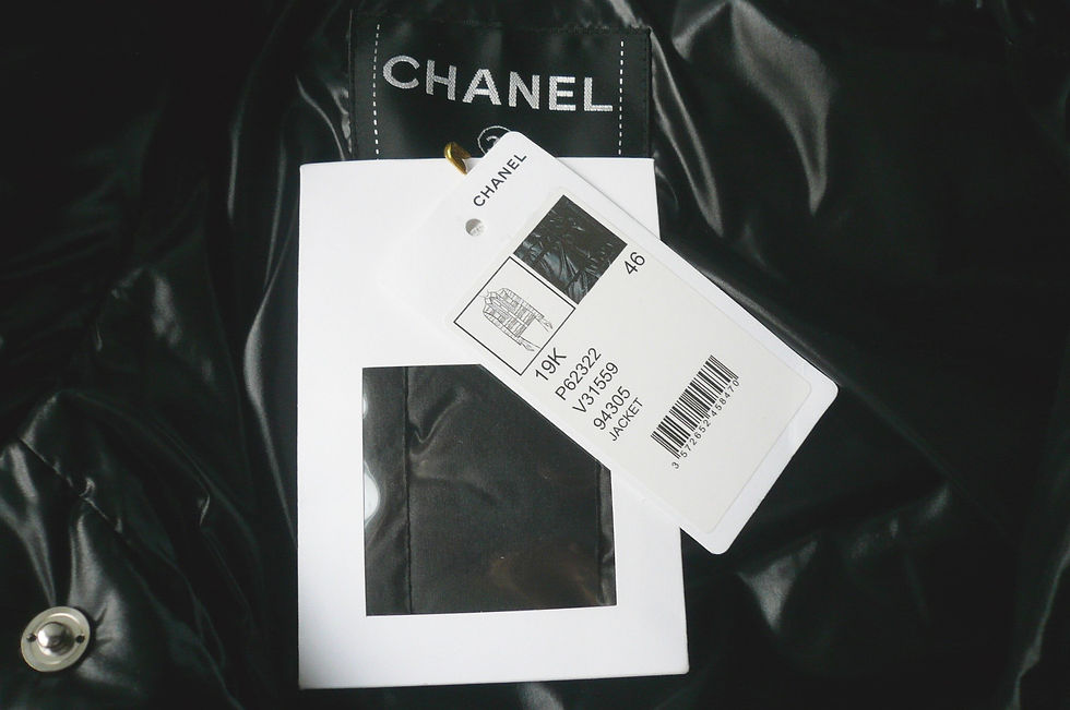 Miniature : CHANEL Veste type doudoune Légère noire neuve T46 SOLD OUT / JACKET CHANEL 2020