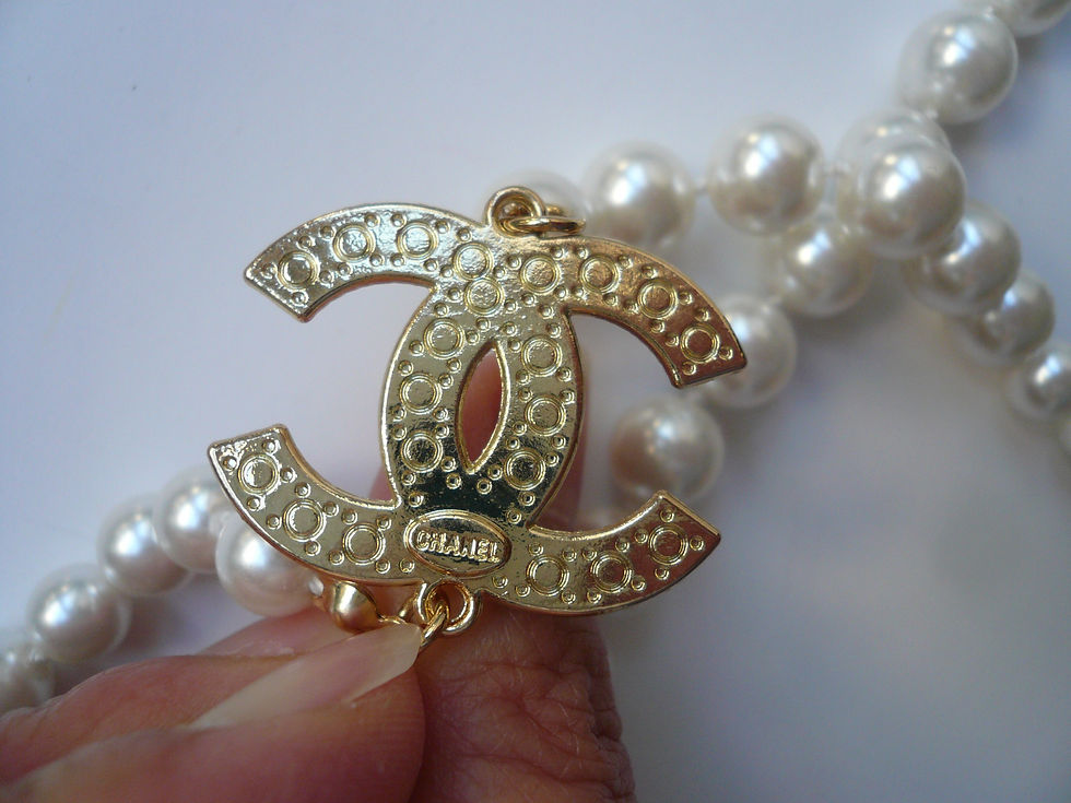 Miniature : CHANEL Sautoir perles double C Etat neuf