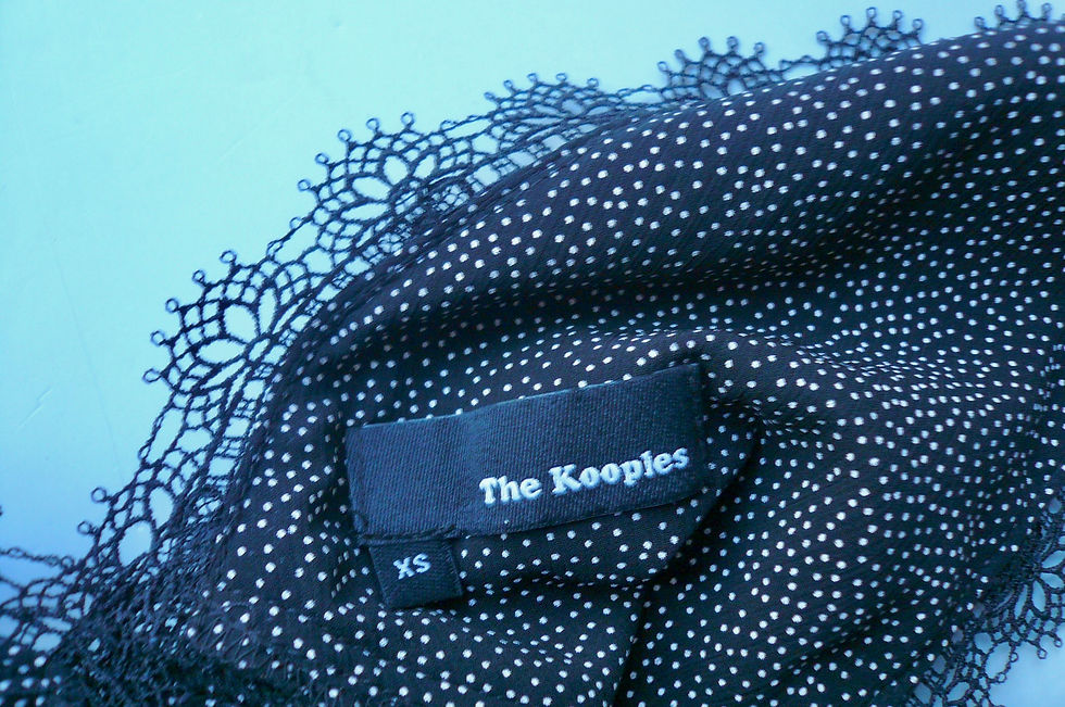 Miniature : THE KOOPLES Robe à petis pois blancs état neuf TXS