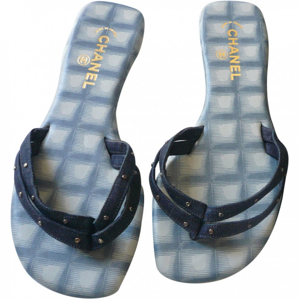 CHANEL Tongs cuir et brides jean bleu état neuf T40