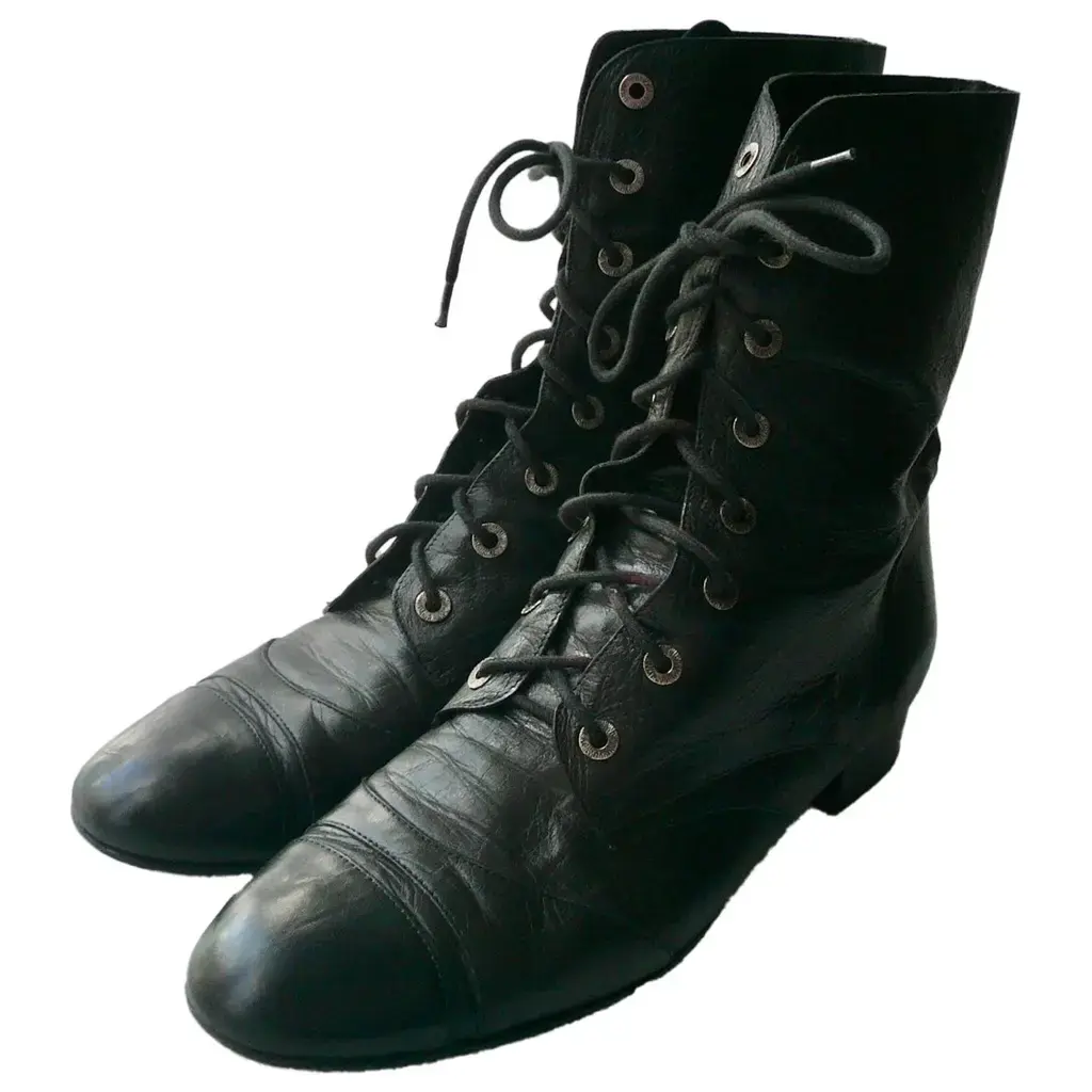 CHANEL Bottines cuir TBE T42 IT