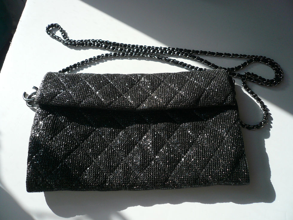 Miniature : CHANEL Pochette jersey matelassée neuve Collector