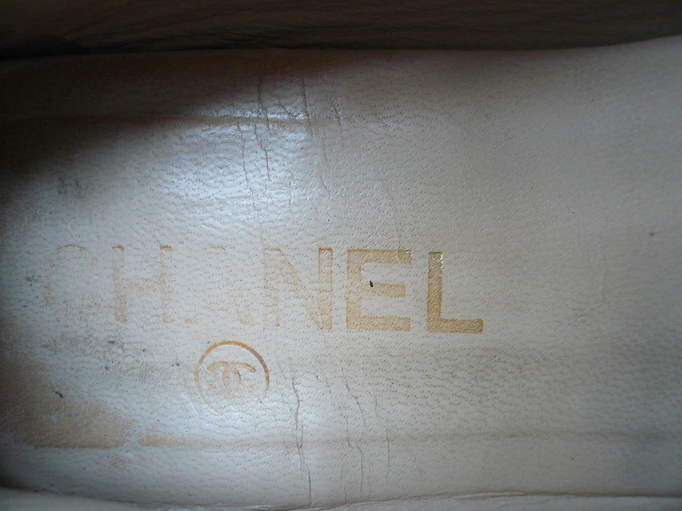 Miniature : CHANEL  Ballerines noires cuir grainé T39,5