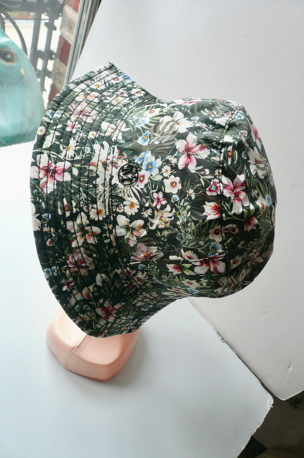 Miniature : MAISON MICHEL Bob fleuri coton TL NEUF