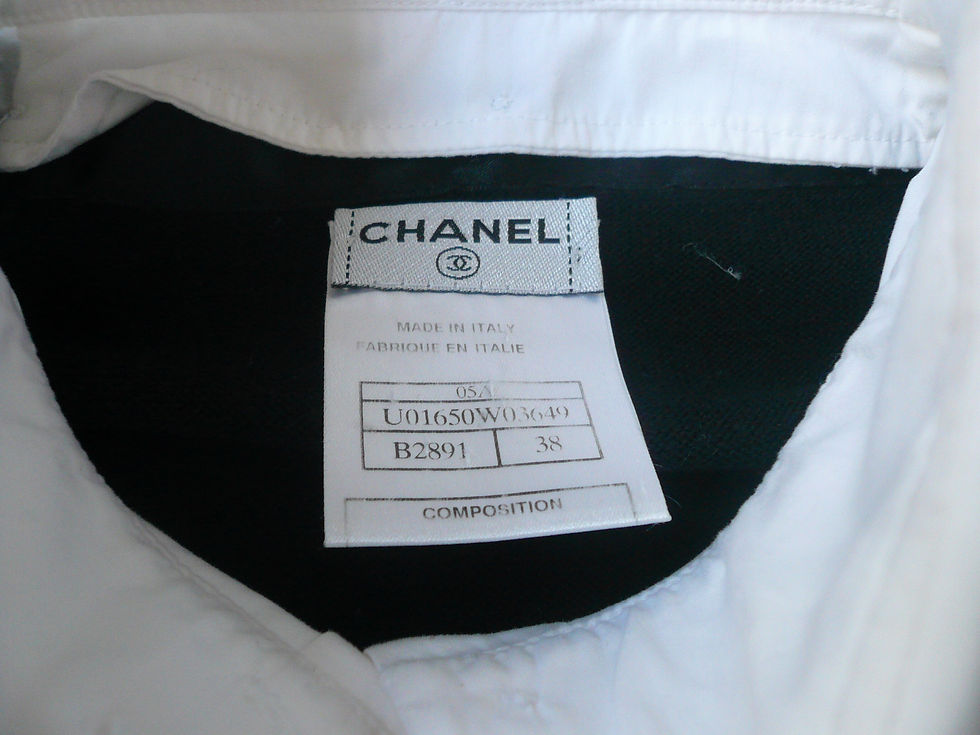 Miniature : CHANEL Cardigan laine et top amovible boutons T38