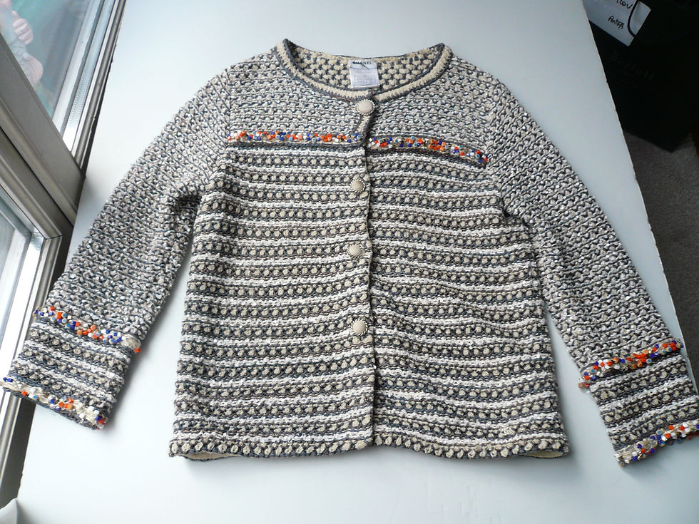 Miniature : CHANEL Veste laine broderies T36