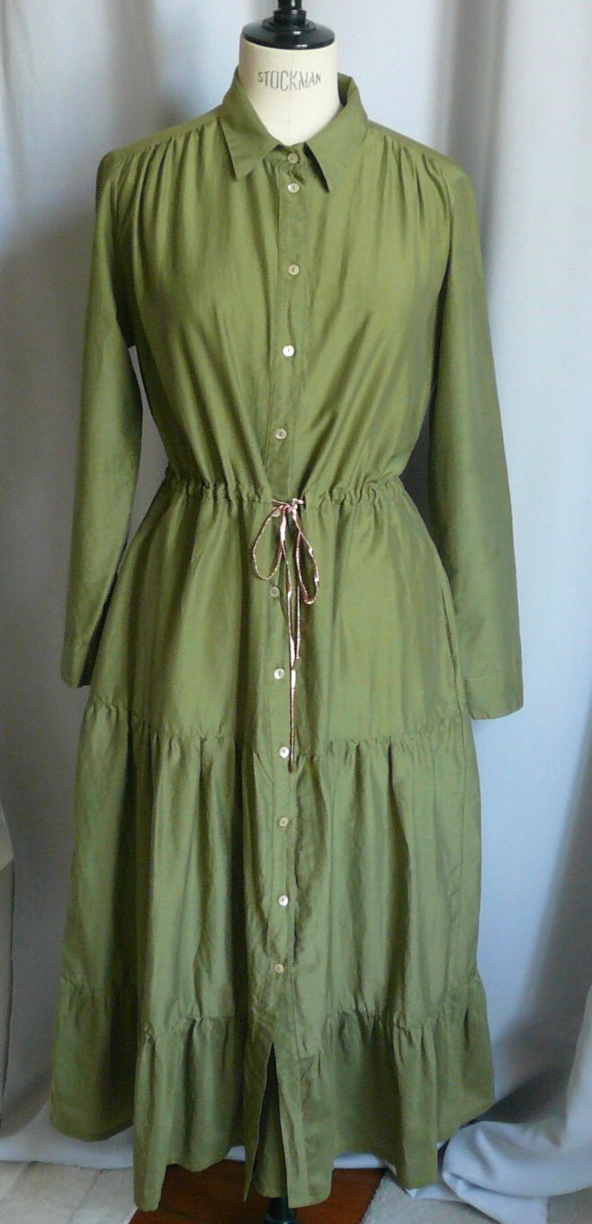 Miniature : MOMONI Robe couleur olive légère longue neuve T38 IT