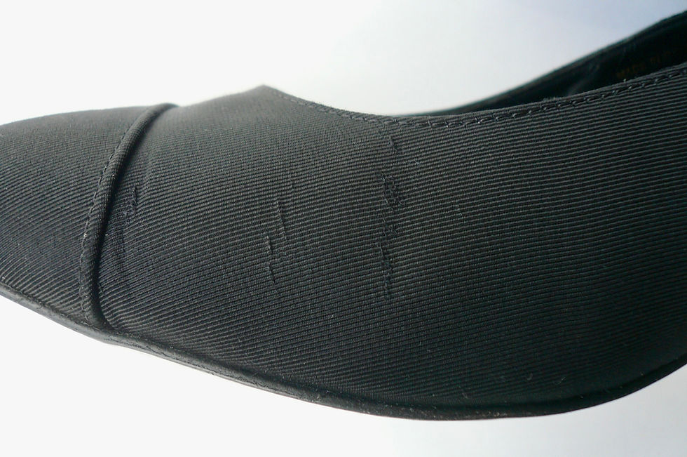 Miniature : CHANEL UNIFORM Escarpins tissu noir T39,5C / Correct