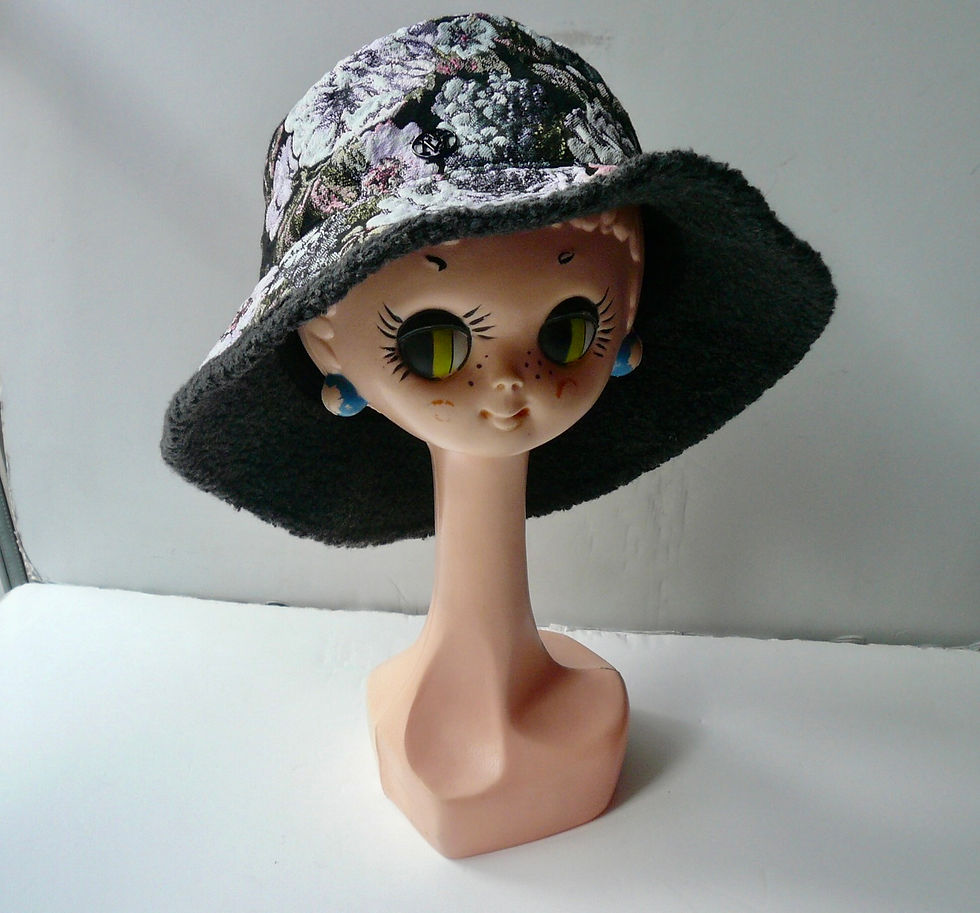 Miniature : MAISON MICHEL Chapeau hiver Jacquart Fleurs neuf superbe TL