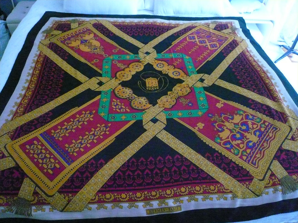 Miniature : HERMES Immense châle en cachemire BRUNS D’OR Etat Impeccable