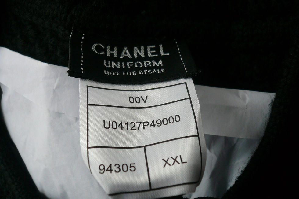 Miniature : CHANEL Veste Cardigan neuve laine noire XXL