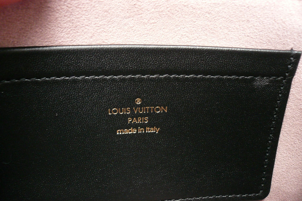 Miniature : LOUIS VUITTON Sac pochette « Coussin » neuf M80742