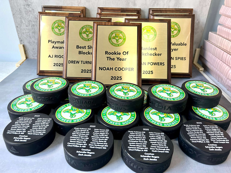 Engraved hockey plaques and printed hockey pucks
