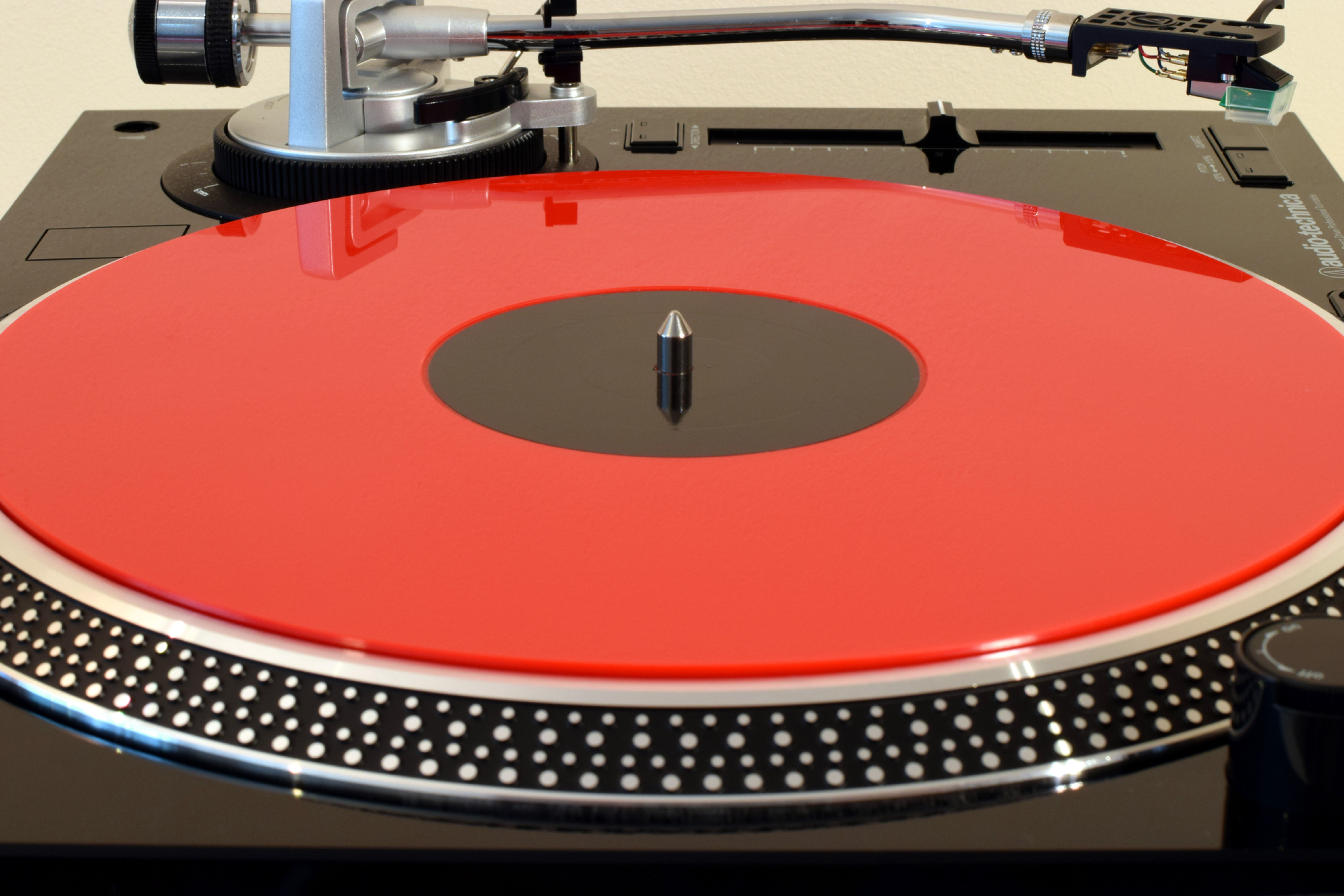 Gloss Red Acrylic Turntable Platter Mat