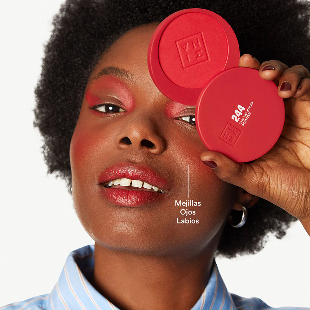 Black woman showing the product