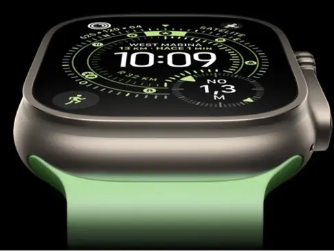 reloj digital verde sobre fondo blanco