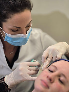 Médecine esthétique Strasbourg Esthétique médicale Soins esthétiques Traitements anti-âge Injection botox Acide hyaluronique Rajeunissement facial Clinique esthétique Lifting non chirurgical Peeling chimique Soins de la peau Réduction des rides Traitement des taches Consultation esthétique Centre de beauté Esthétique du visage Soins anti-âge Rajeunissement cutané Médecin esthétique Centre médical esthétique Injection de comblement Réjuvenation Soins dermatologiques Traitement esthétique Acide hyaluronique