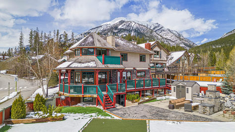 1 Eagle Landing | Situated On A Corner Lot | Eagle Terrace | Canmore Real Estate