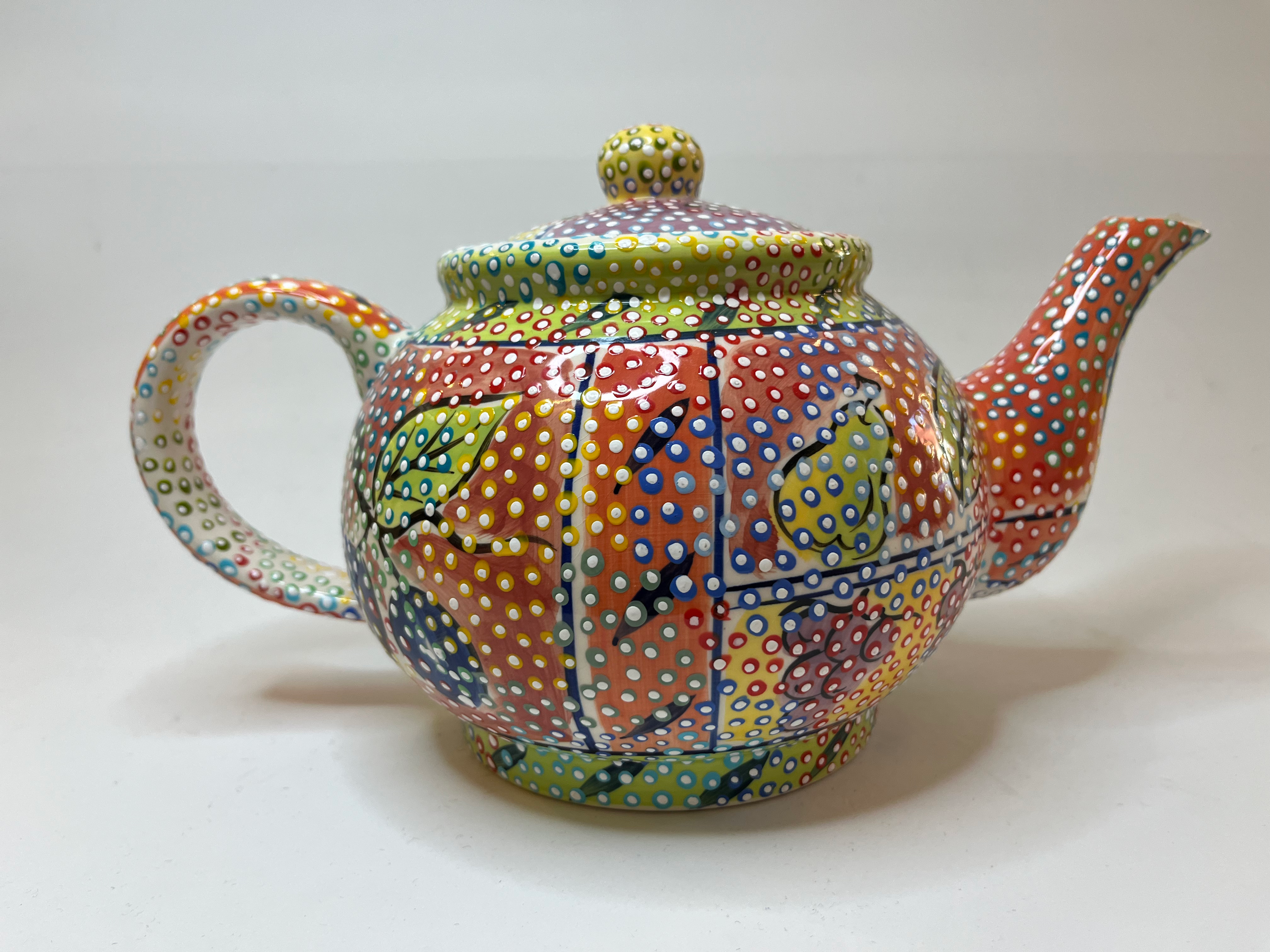 Tekanne i vårfarger