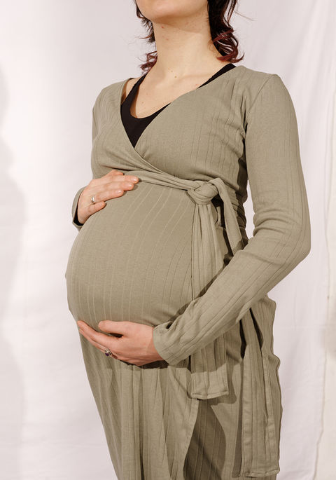 Fake pregnant belly 8 months