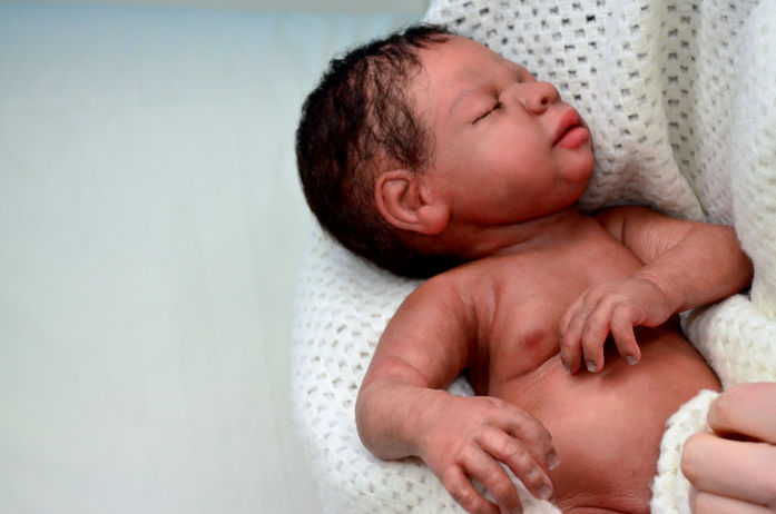 Oscar - birth size cinebaby