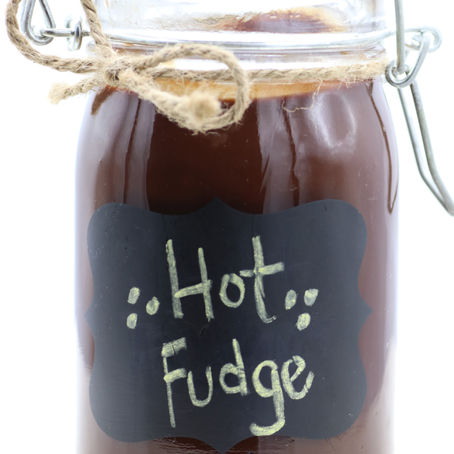 Homemade Hot Fudge Sauce