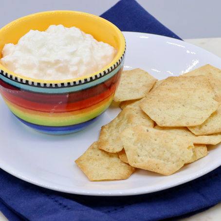 Cottage Cheese and Crackers