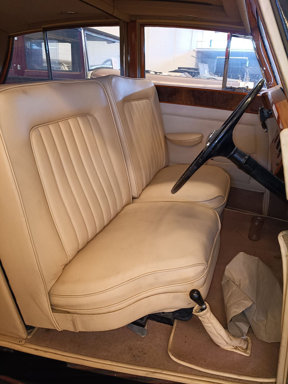 Miniatura: ROLLS-ROYCE Silver Wraith