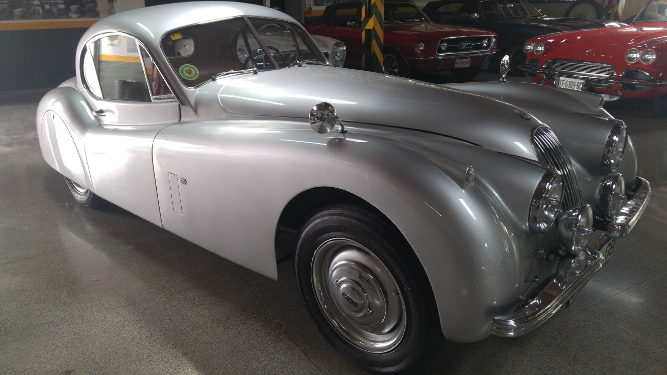JAGUAR XK120 COUPE