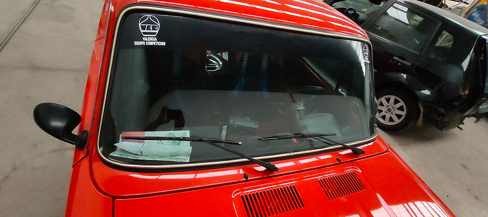 Miniatura: SEAT 124 FL 2000cc prepared