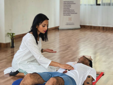 What Is Energy Healing, How It Works And What To Expect